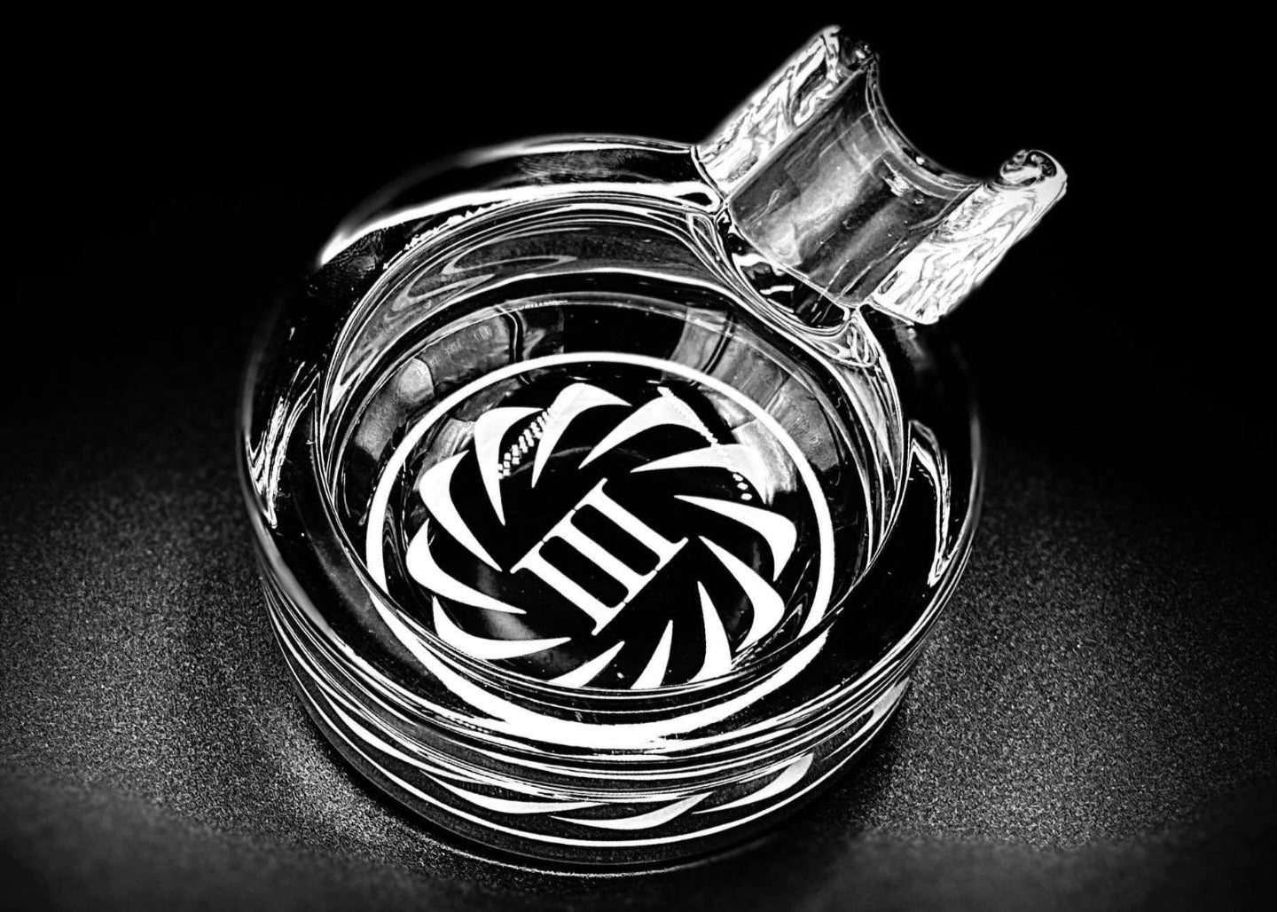 LUXURY CIGAR LIGHTER w/ ( free crystal ashtray )